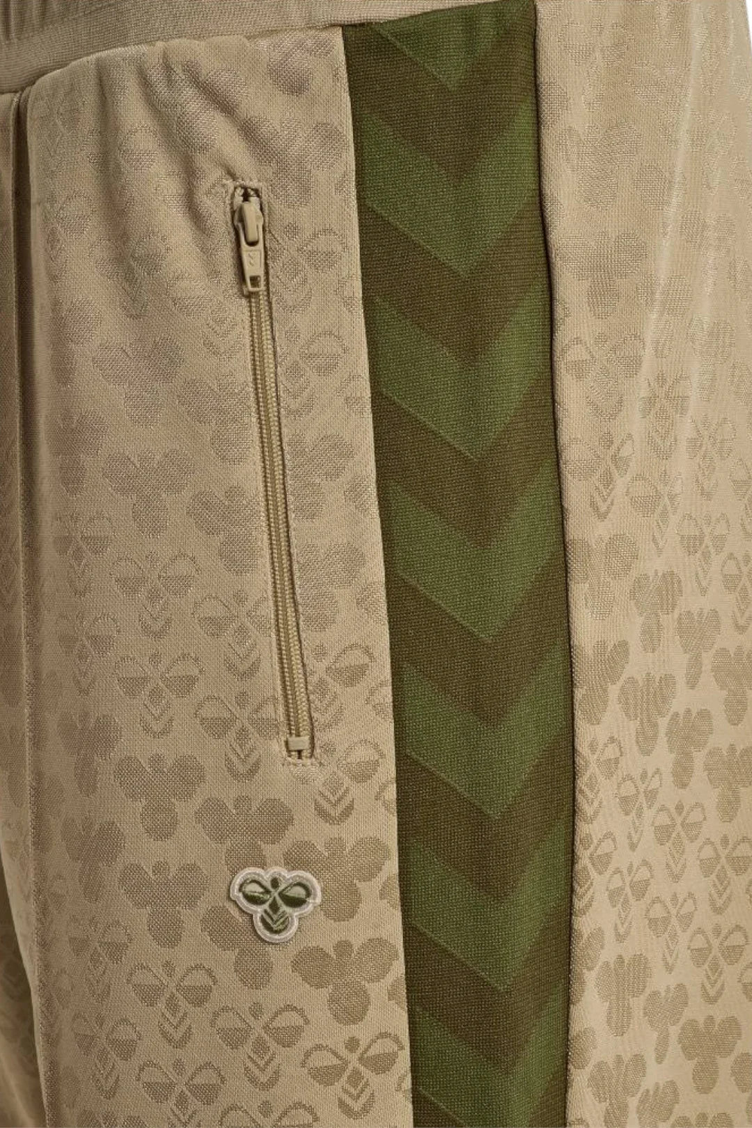 Pantalón Chándal Viaje Hummel Hombre Beige Doble B Verde