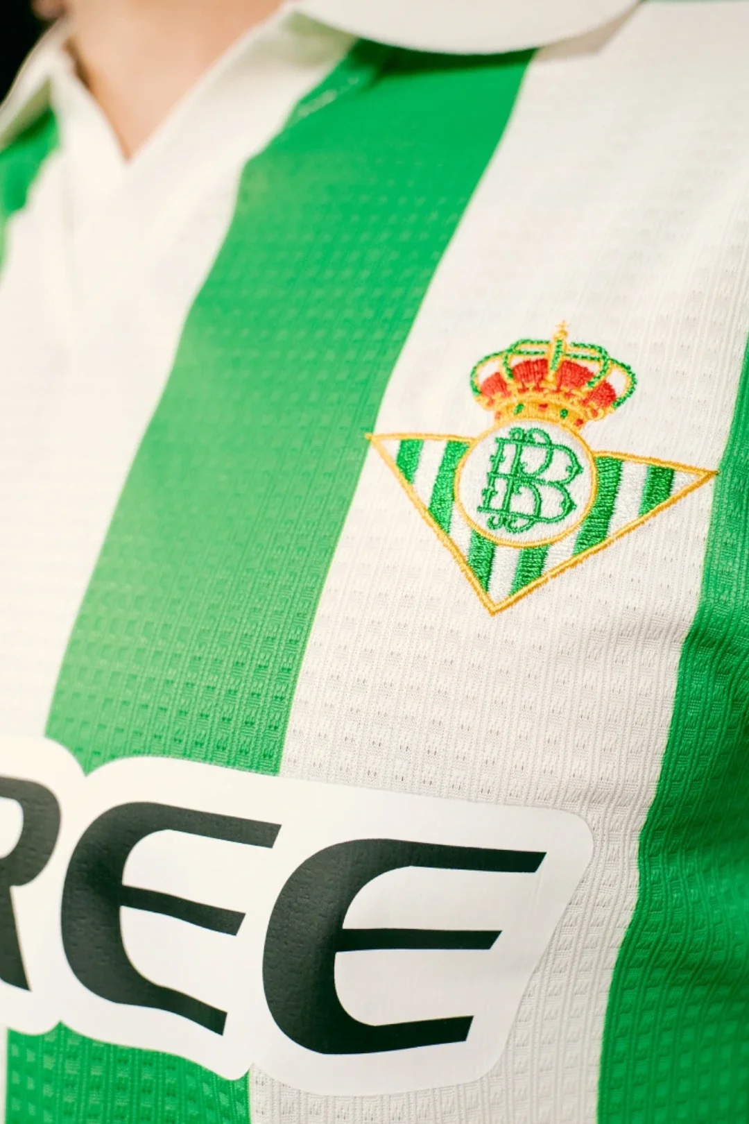 Camiseta Real Betis Balompié Jornada Retro Hombre 25/26