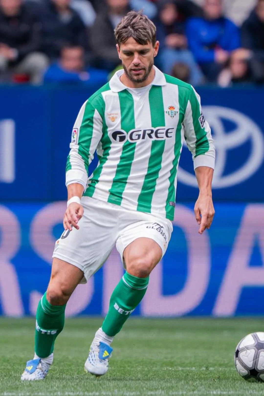 Camiseta Real Betis Balompié Jornada Retro Manga Larga Hombre 25/26