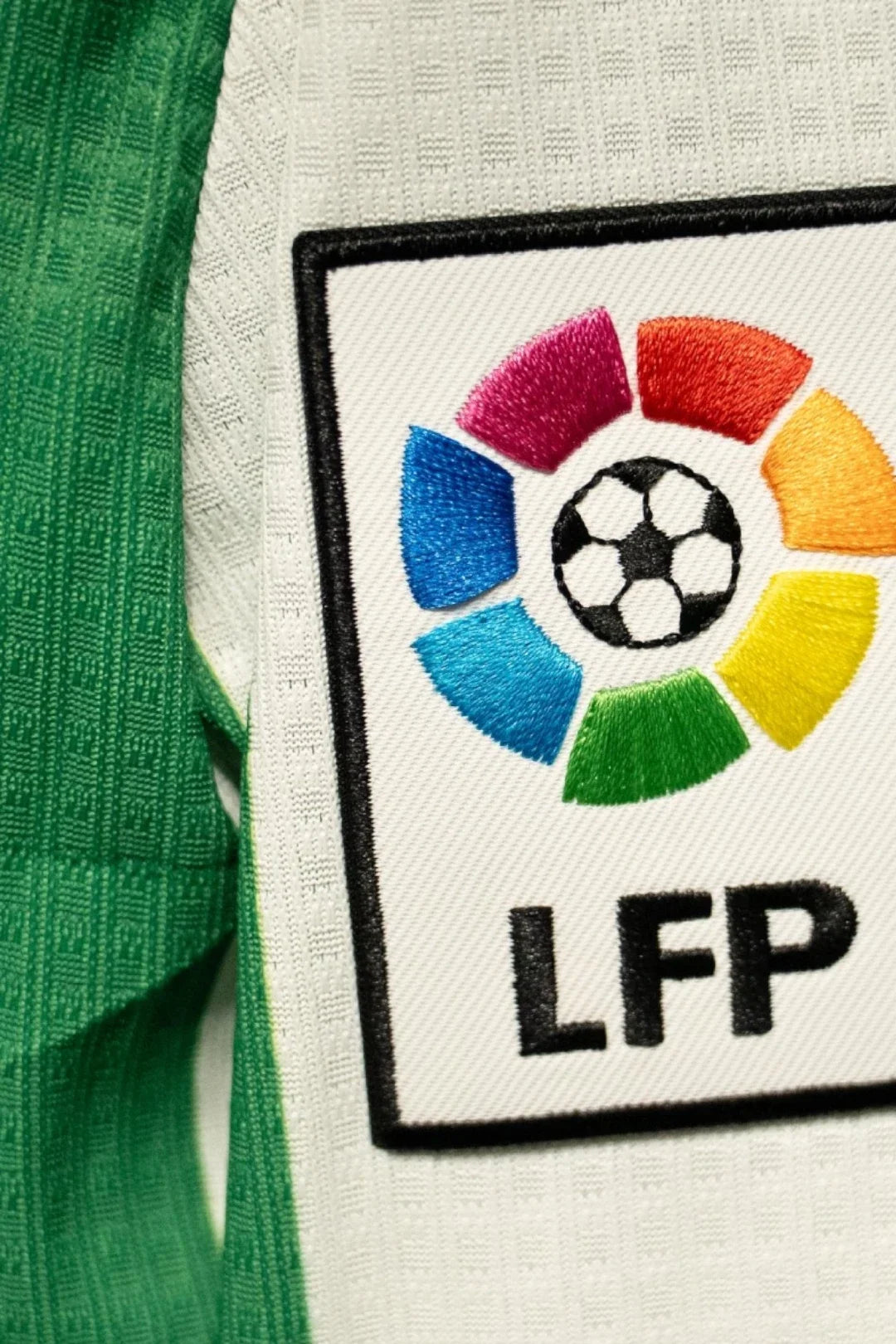 Camiseta Real Betis Balompié Jornada Retro Manga Larga Hombre 25/26