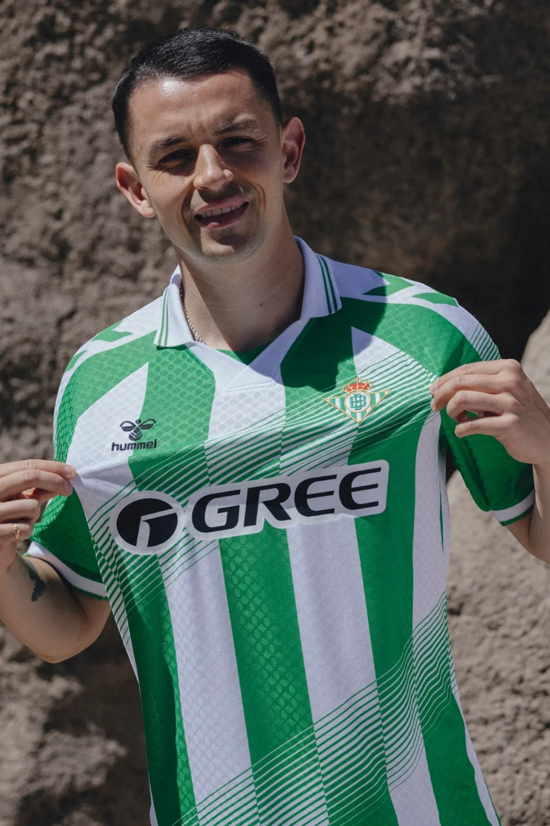 Camiseta Primera Equipación Real Betis 26/27 Adulto Manga Corta UCL