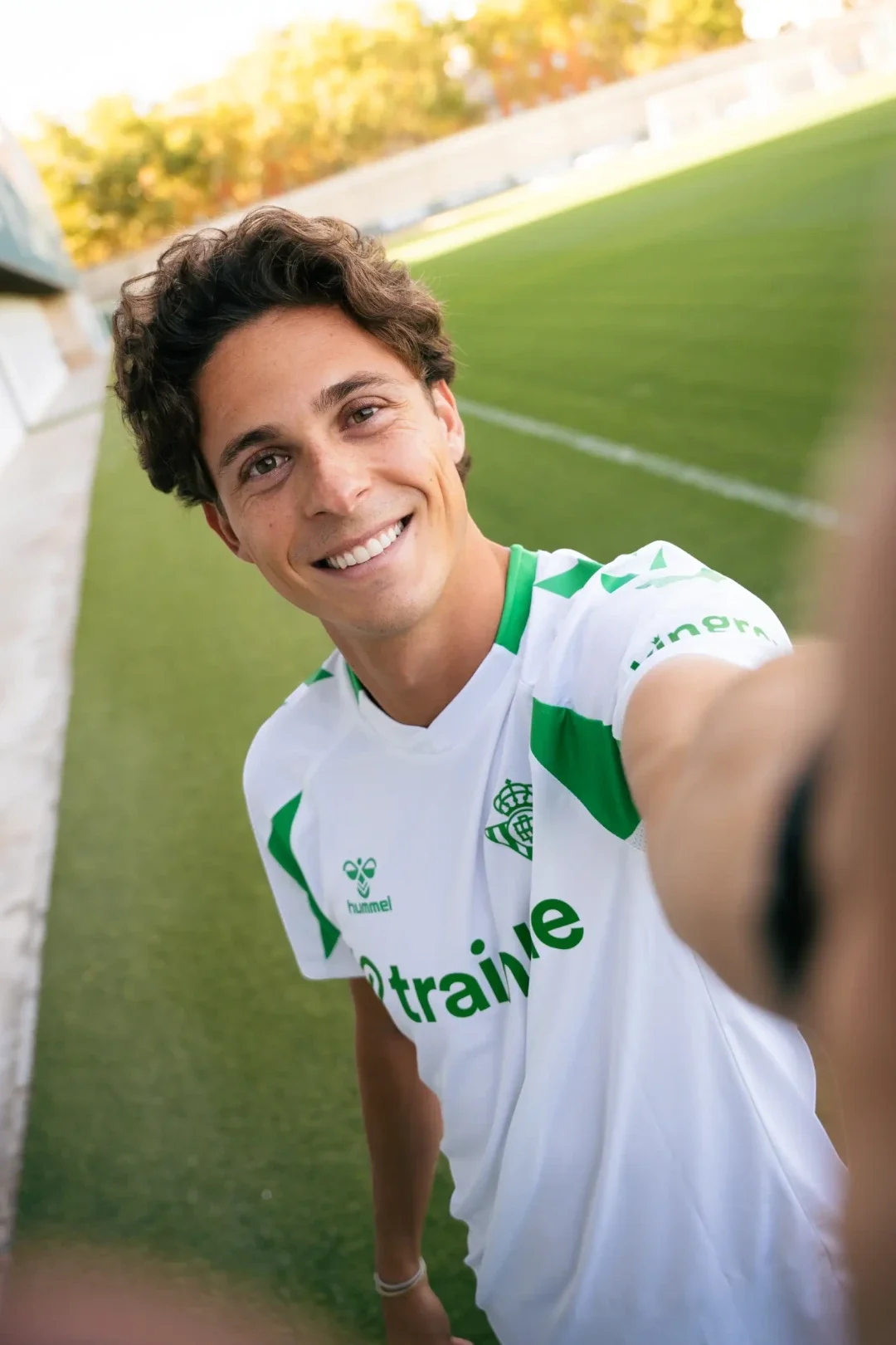 Camiseta Manga Corta Entrenamiento Adulto Blanca Real Betis 26/27