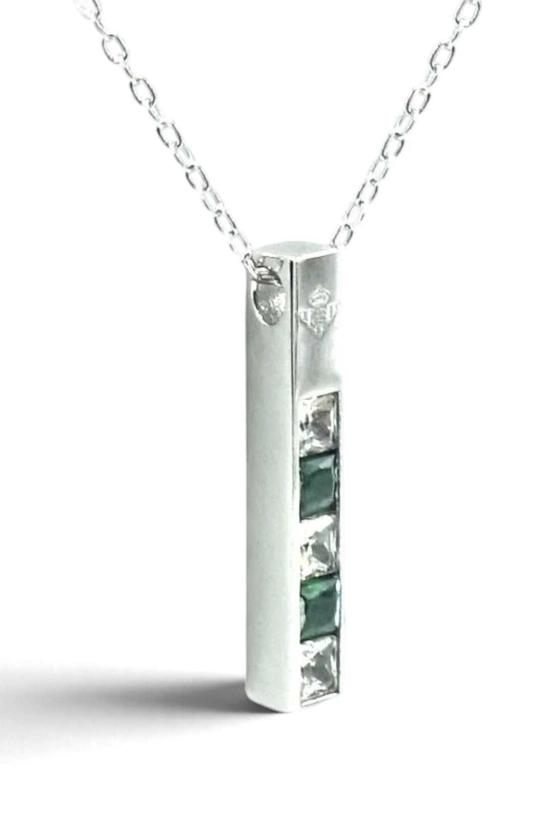 Gargantilla De Plata De Piedras Blancas / Verdes