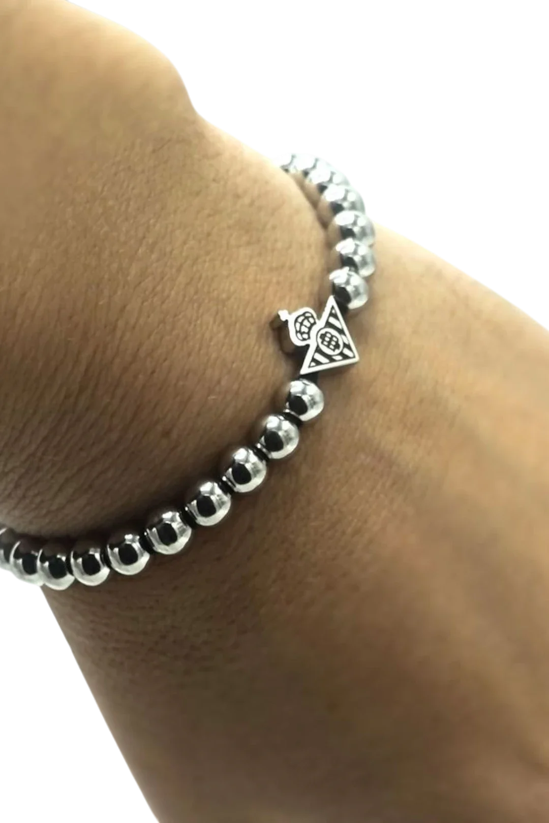 Pulsera De Acero De Bolas Y Macramé