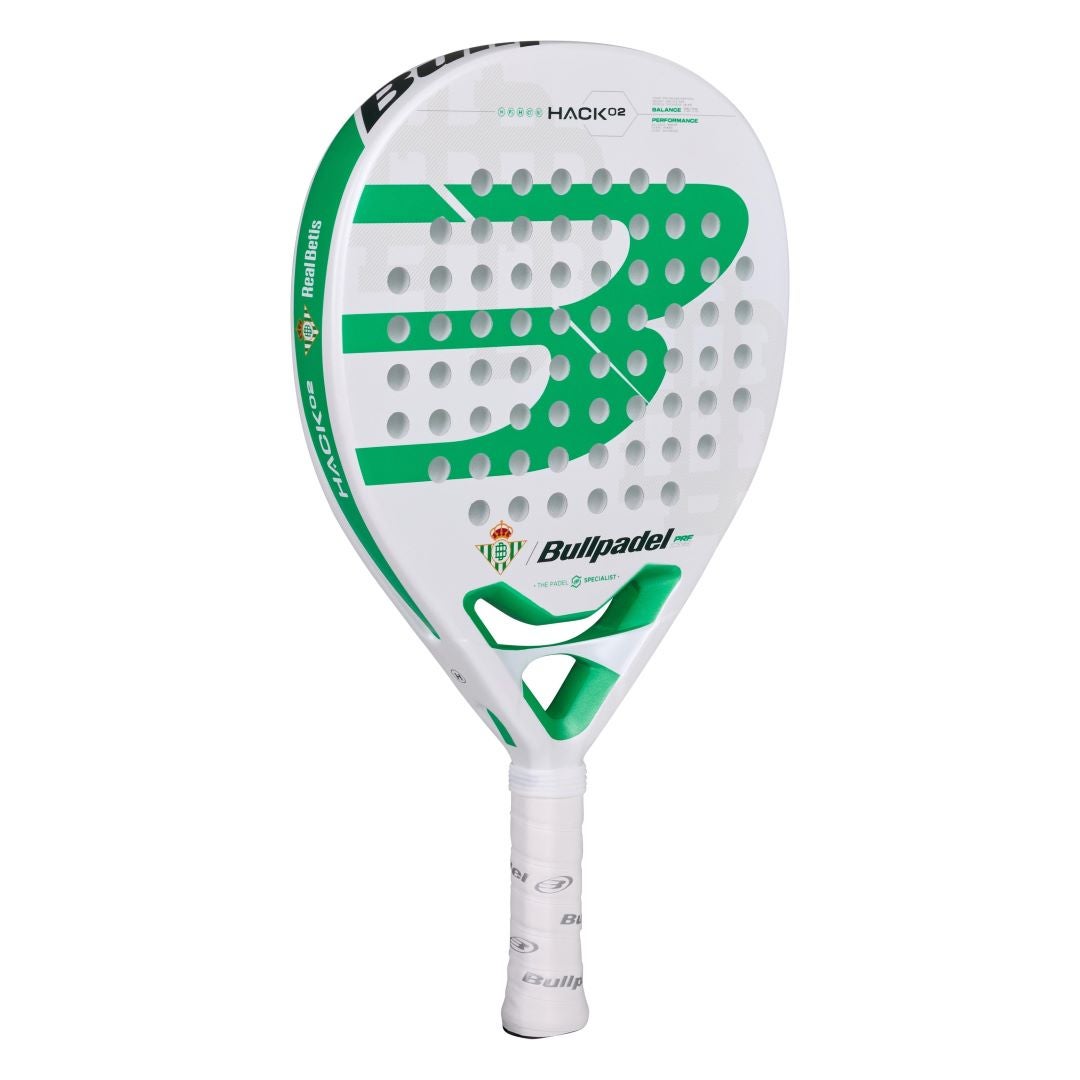 Pala de Pádel Bullpadel Real Betis Hack 02 2025