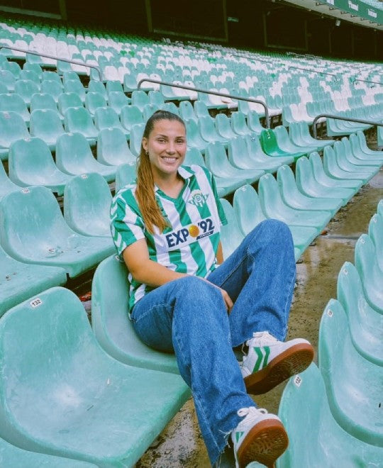 Real Betis Balompié 🌴💚 on X: ¡Ideas para regalar por San Valentín en  nuestras tiendas oficiales! 💞🎁👇 ➡    / X